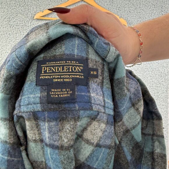 Pendleton Plaid Full Zip Hooded Jacket 100 Virgin Wool Blue Gray Womens XS - Picture 4 of 6